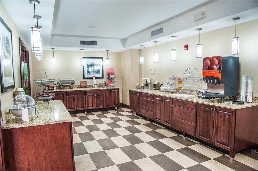 Hampton Inn Bismarck  Étterem fotó