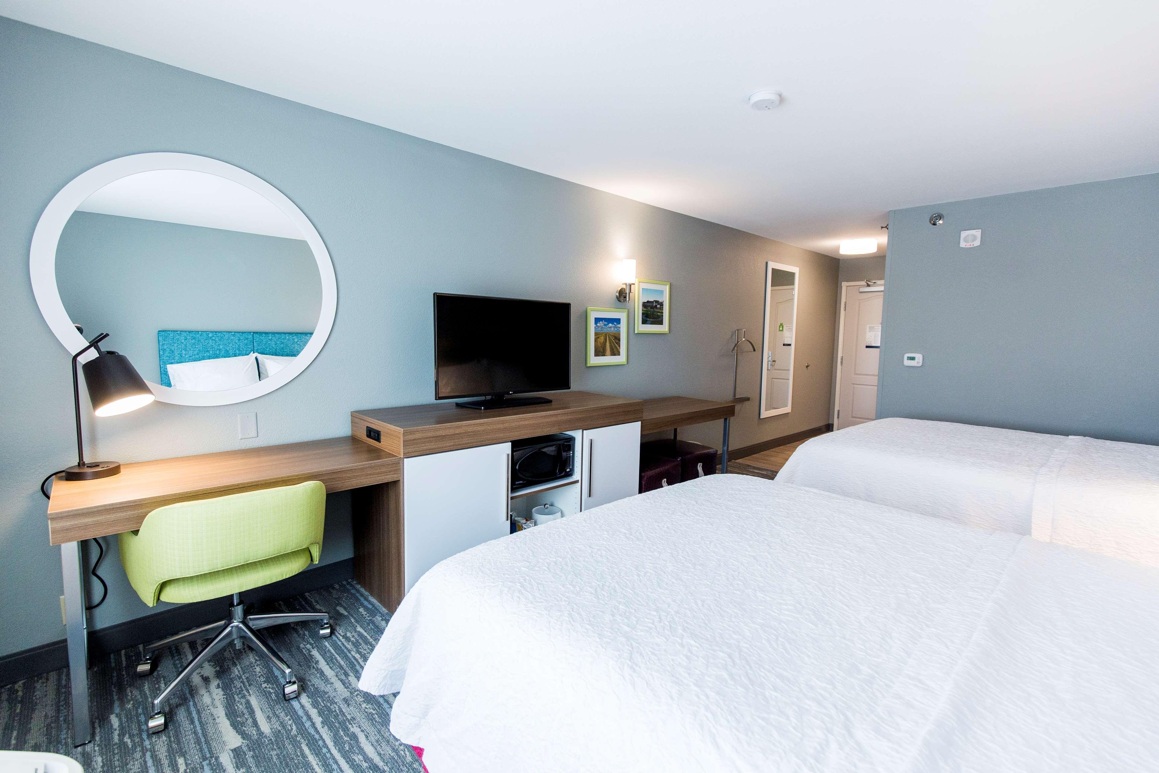 Hampton Inn Bismarck  Kültér fotó
