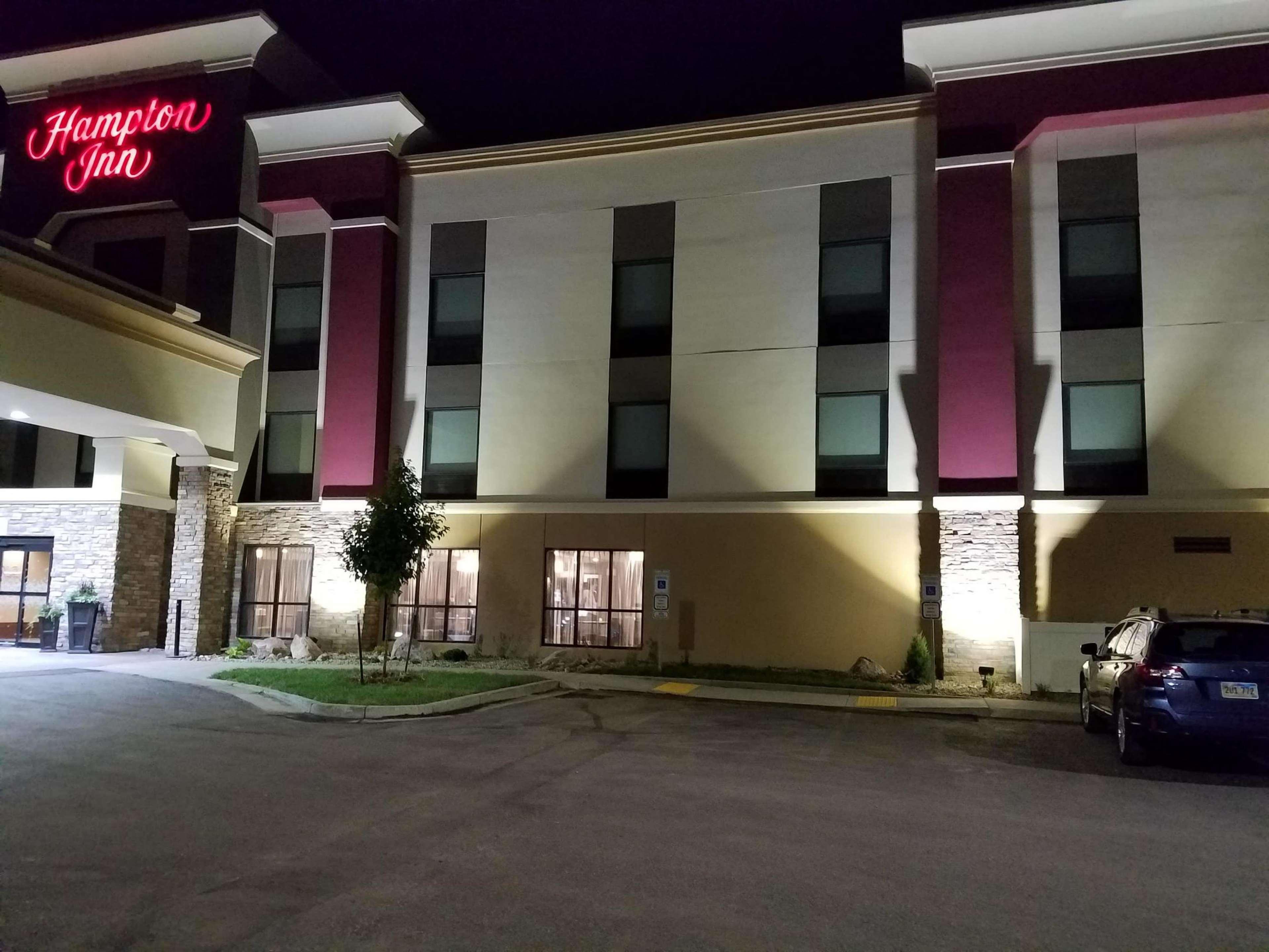 Hampton Inn Bismarck  Kültér fotó