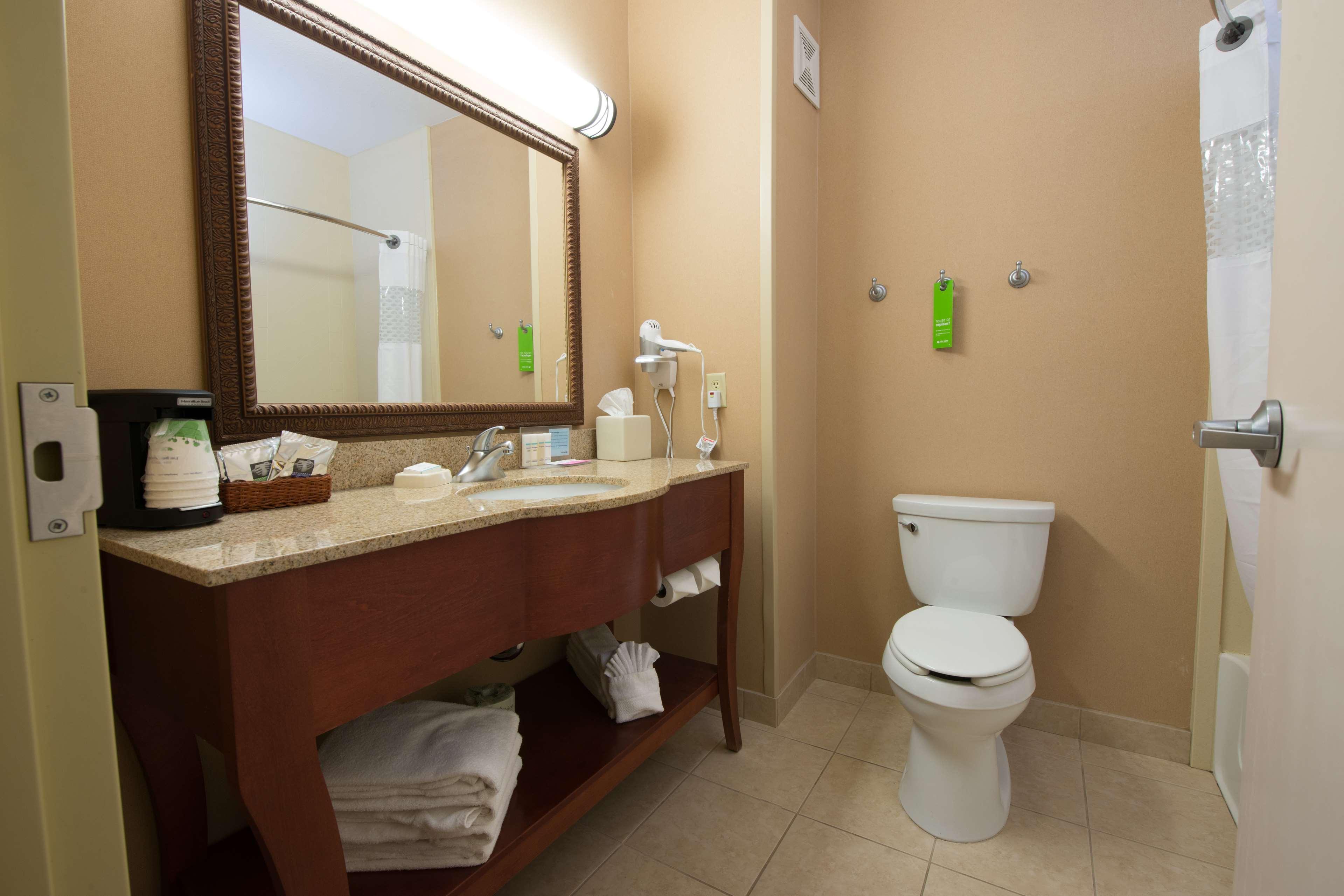 Hampton Inn Bismarck  Kültér fotó