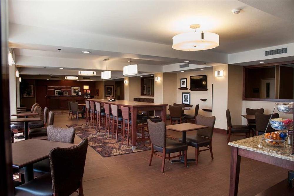 Hampton Inn Bismarck  Beltér fotó